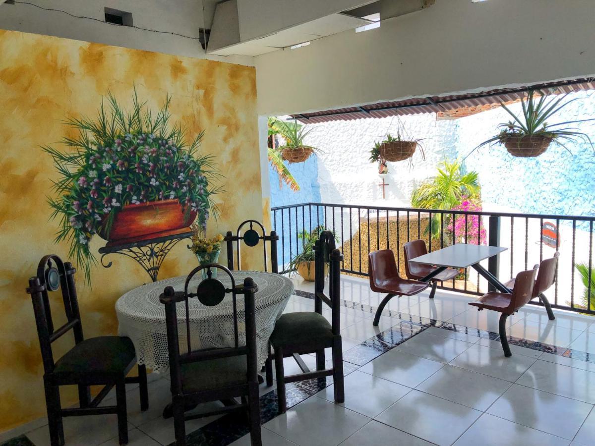 جيراردو Hotel Plaza Confort المظهر الخارجي الصورة