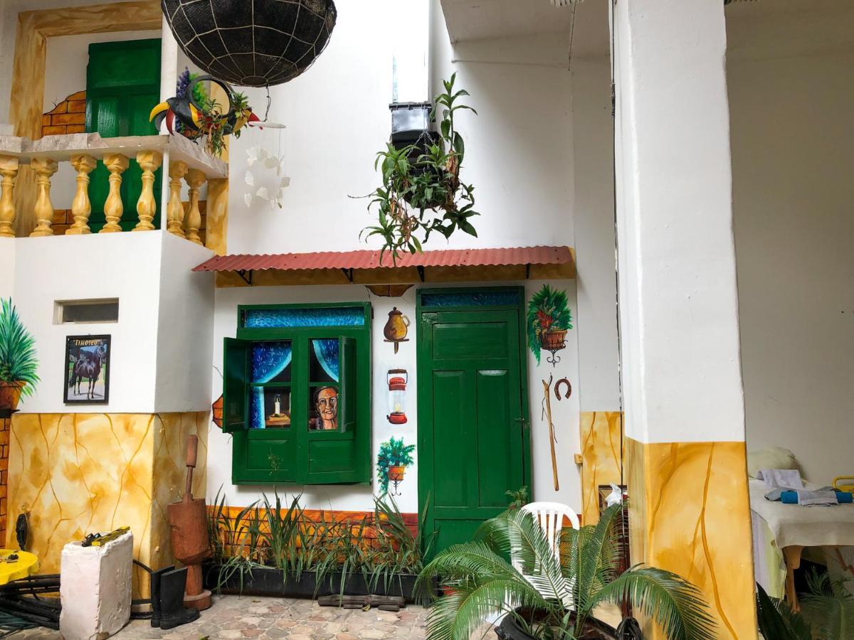 جيراردو Hotel Plaza Confort المظهر الخارجي الصورة